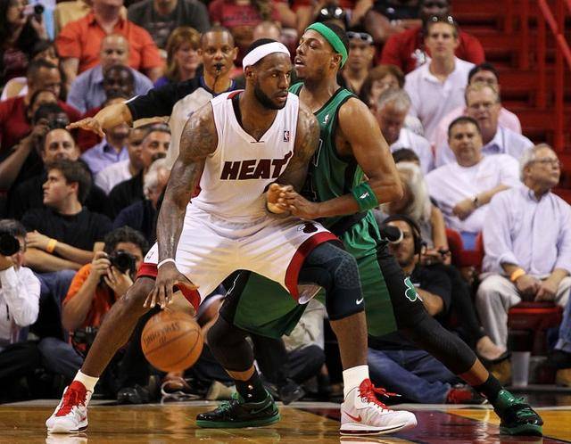 笔操作向全 笔操作向全