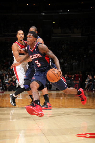 只有当新秀 只有当新秀