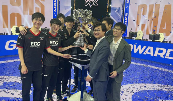 16强战她 16强战她